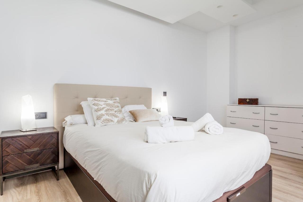 Casa Espectacular De Diseno Con Jardin Interior Ferienhaus Valencia
